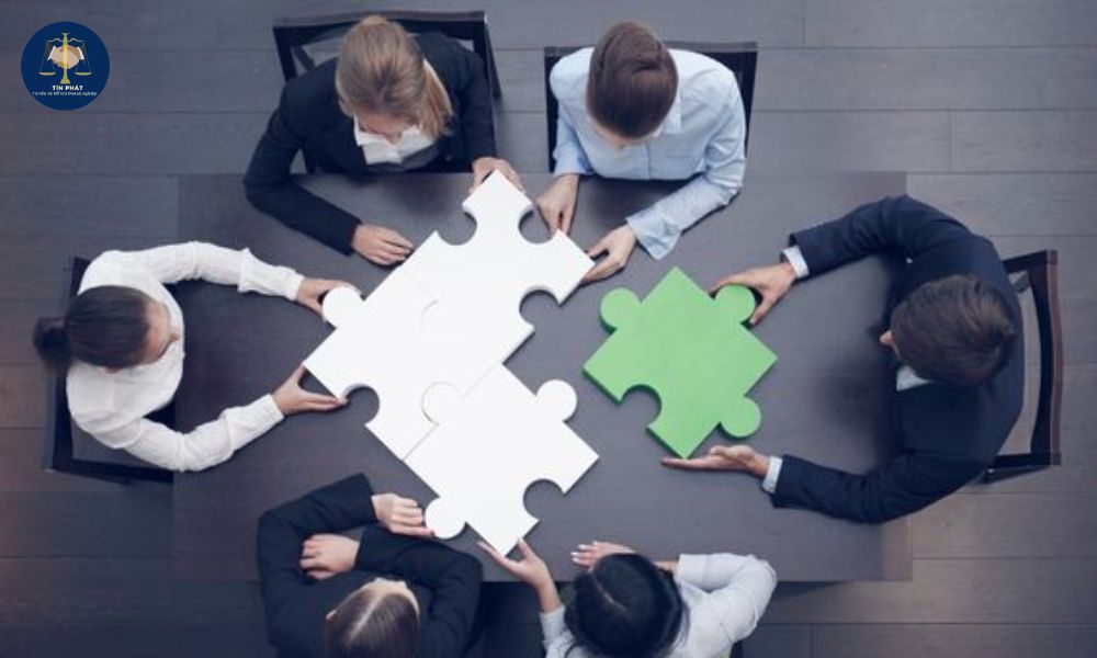 THU-TUC-SAP-NHAP-CONG-TY-TAI-LAM-DONG